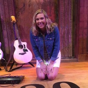 Meet your Posher, Mckenzie